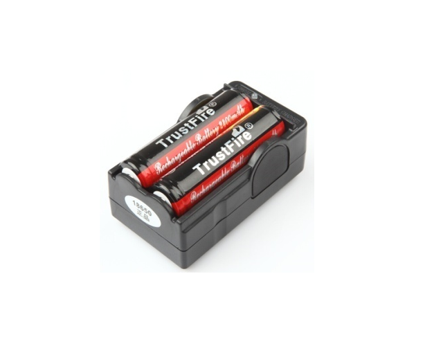Зарядное устройство TRUSTFIRE для литиевых аккумуляторов 18650 charger Two slots