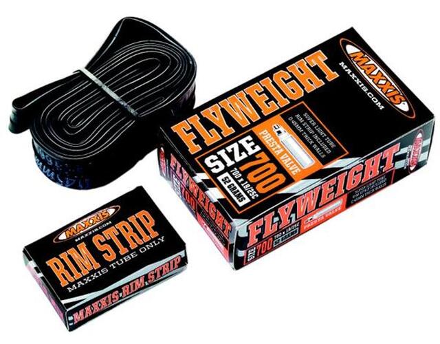 Камера+Кипер 700x18/25c вело нип.Maxxis Flyweight (SIB69880000)